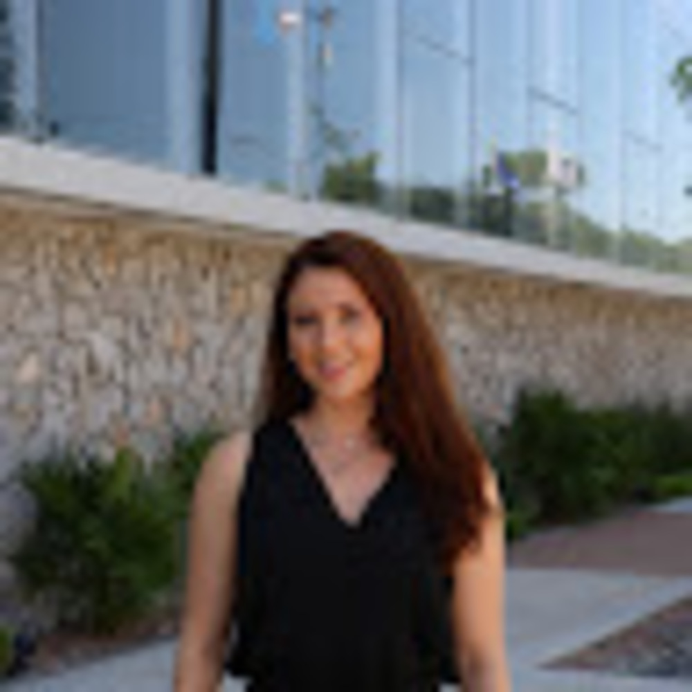 Meet your Posher, Andrea